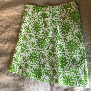 Lilly Pulitzer classic skirt, perfect condition.